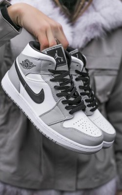 Jordan Bot Gri Beyaz 