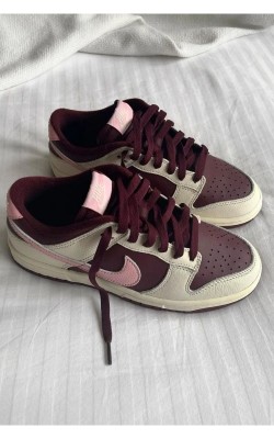 Dunk Pro Chery Pudra